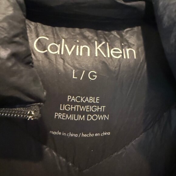 Calvin Klein Packable Lightweight Premium Down Hooded Puffer Jacket Size L - Picture 3 of 4